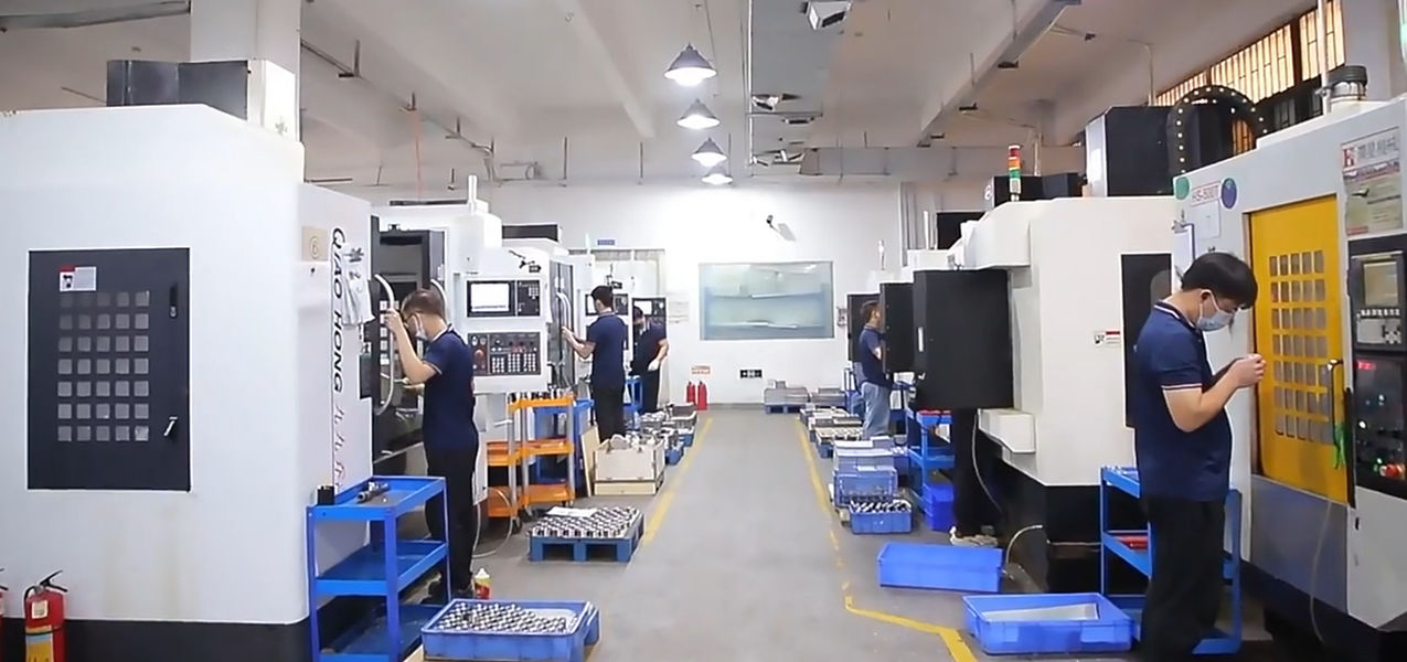 Dongguan Zhongwei Metal Products Co., Ltd Produktionslinie des Herstellers