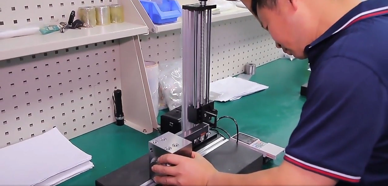 Dongguan Zhongwei Metal Products Co., Ltd Produktionslinie des Herstellers