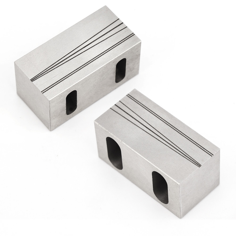 Carbon Stainless Steel Titanium Alloy Parts Aluminum Alloy CNC Machining Milling Services