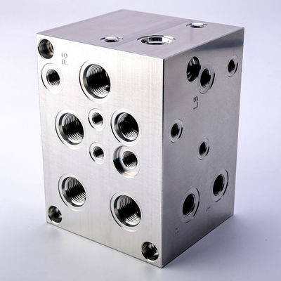 Anpassbares Hydraulisches Manifold für Parallelkreiskonfiguration 100% getestet OEM ODM Servo Hydraulisches Ventil